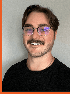 Blake Hallas Social Media